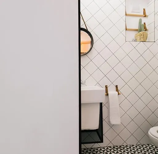 Πανσιόν Mouse House Kapana 3*